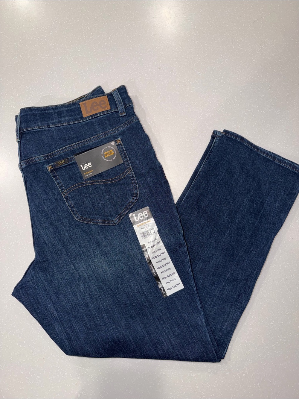 Lee Women’s Dark Blue Mid Rise Straight-Leg Jeans 18 Short